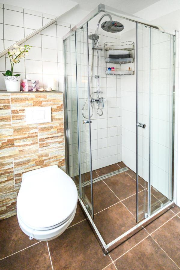 Annas Oase Apartment Meckenheim  Bagian luar foto