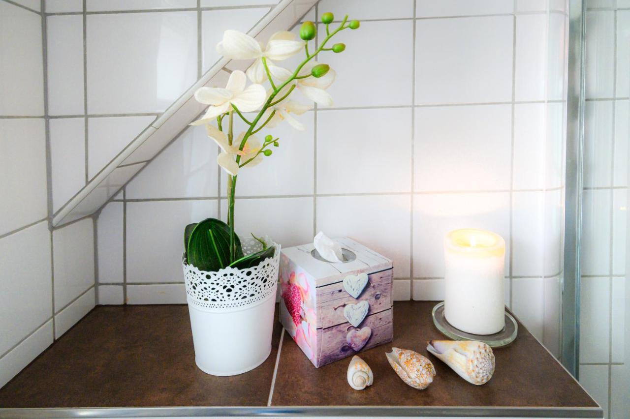 Annas Oase Apartment Meckenheim  Bagian luar foto